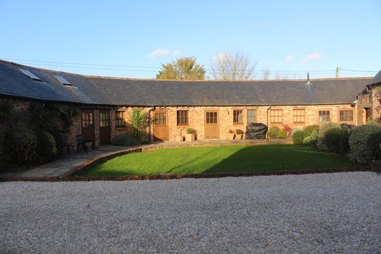 Holiday home Grade 2 Listed Barn On The Edge Of And The New Forest *
