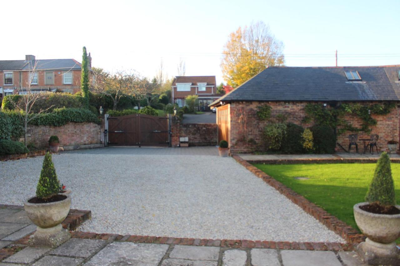 Holiday home Grade 2 Listed Barn On The Edge Of And The New Forest