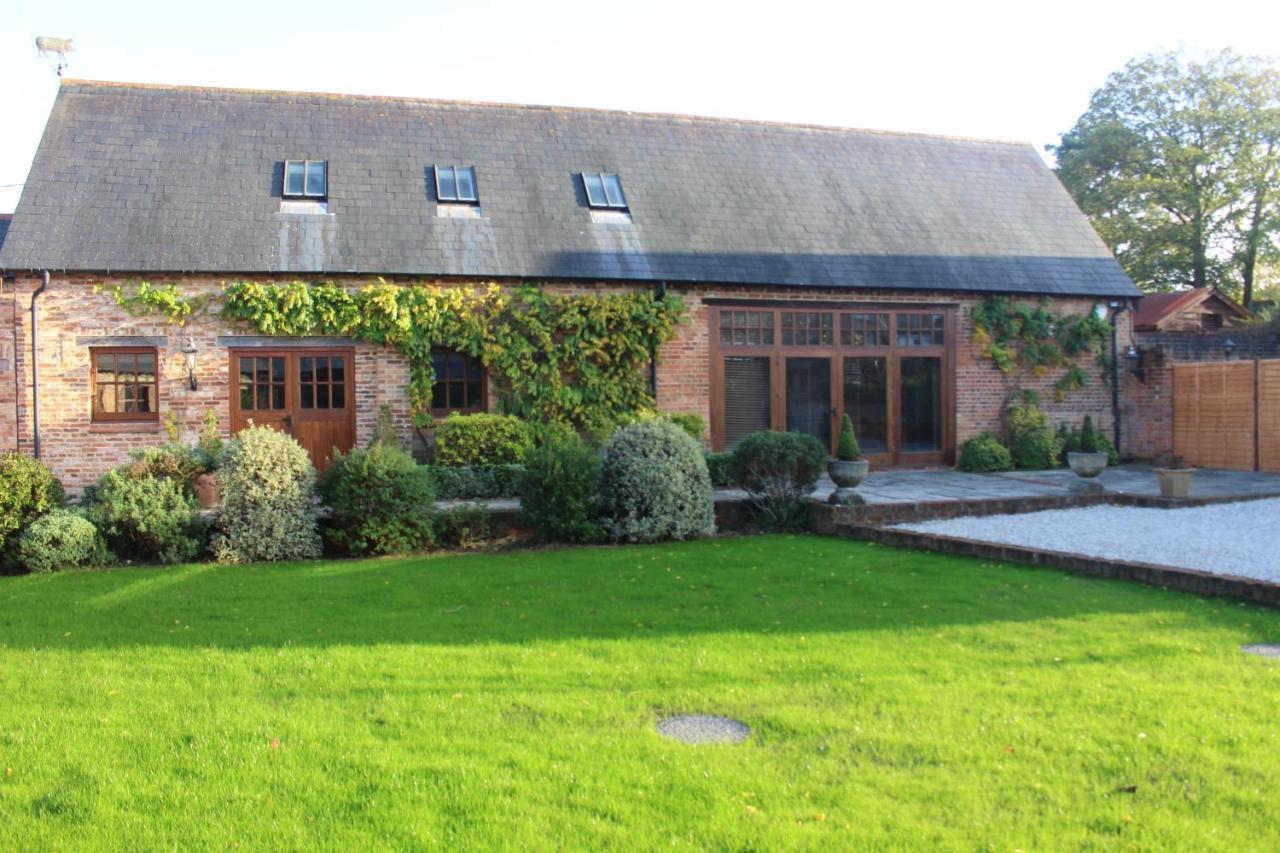 Holiday home Grade 2 Listed Barn On The Edge Of And The New Forest