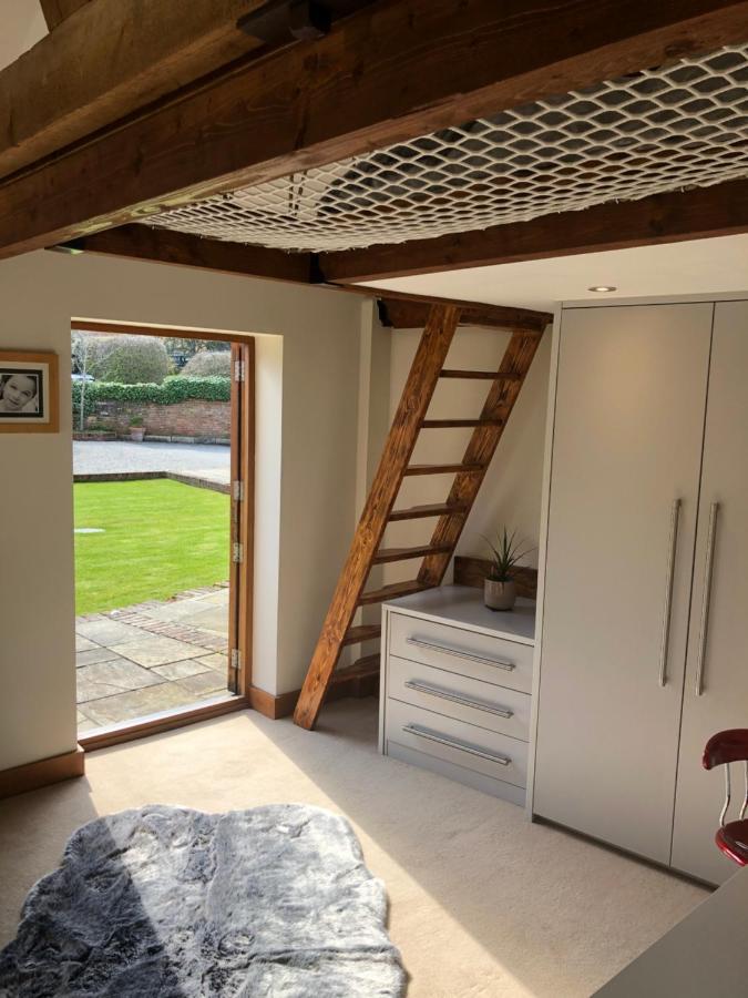 Grade 2 Listed Barn On The Edge Of And The New Forest Holiday home Bournemouth