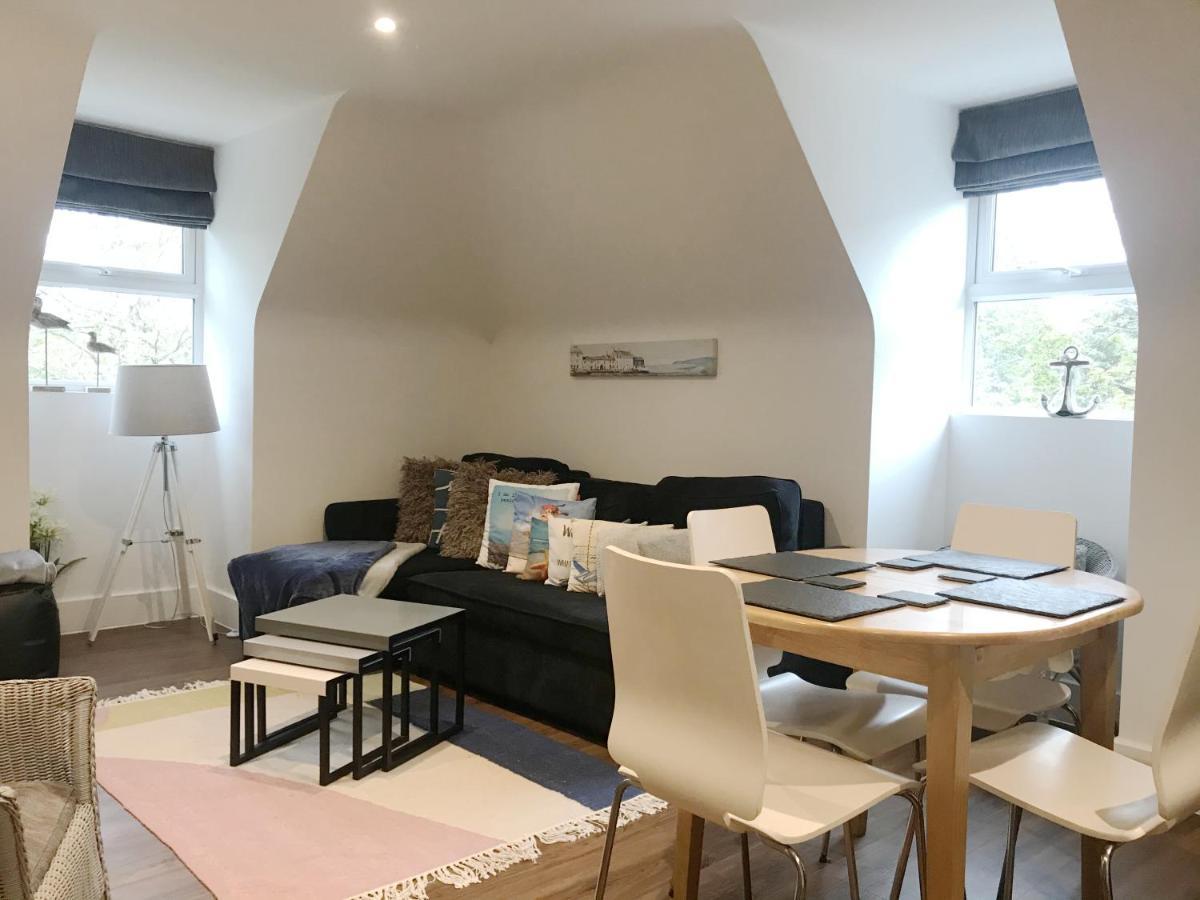 New Family Walking Distance To The Bournemouth
