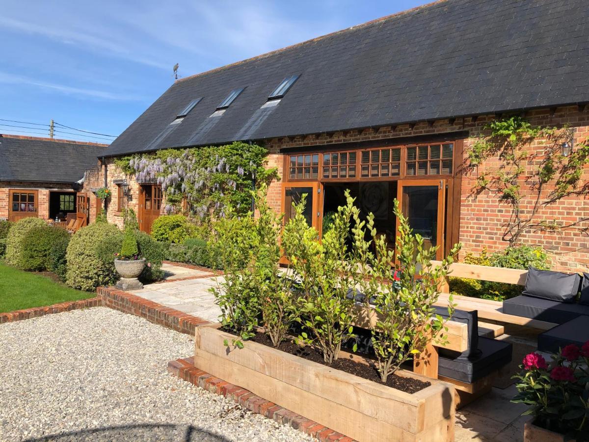 Grade 2 Listed Barn On The Edge Of And The New Forest