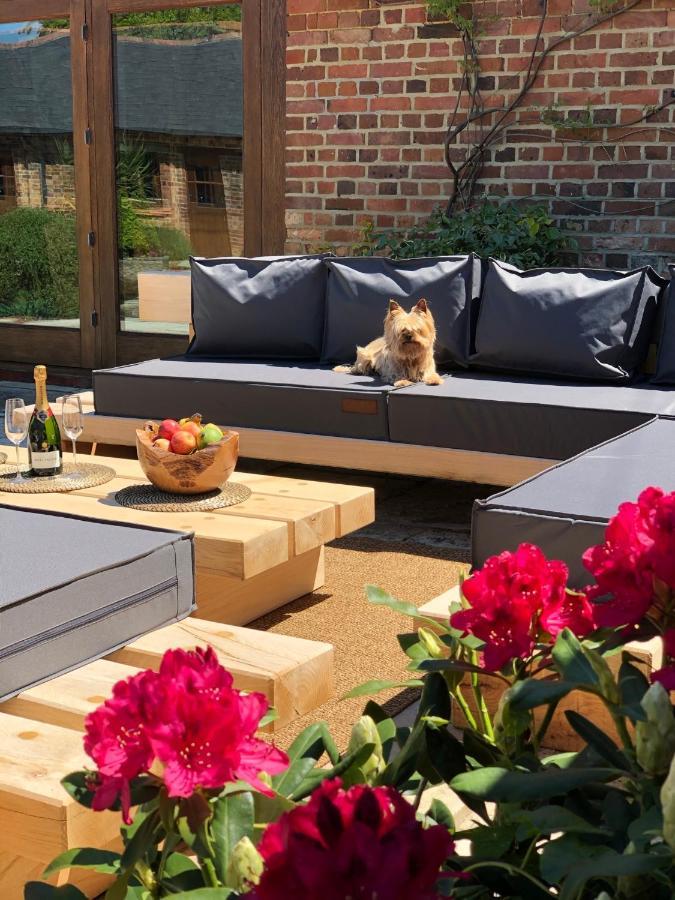 Grade 2 Listed Barn On The Edge Of And The New Forest Holiday home Bournemouth