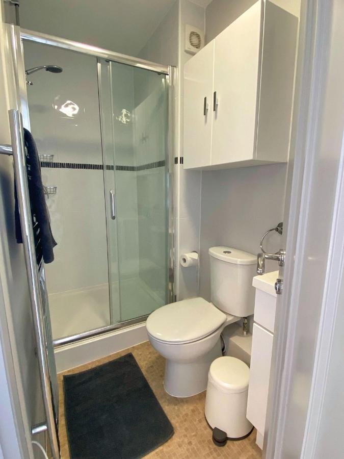 Holiday home Seaside Serenity: 4-bedroom House With Garden