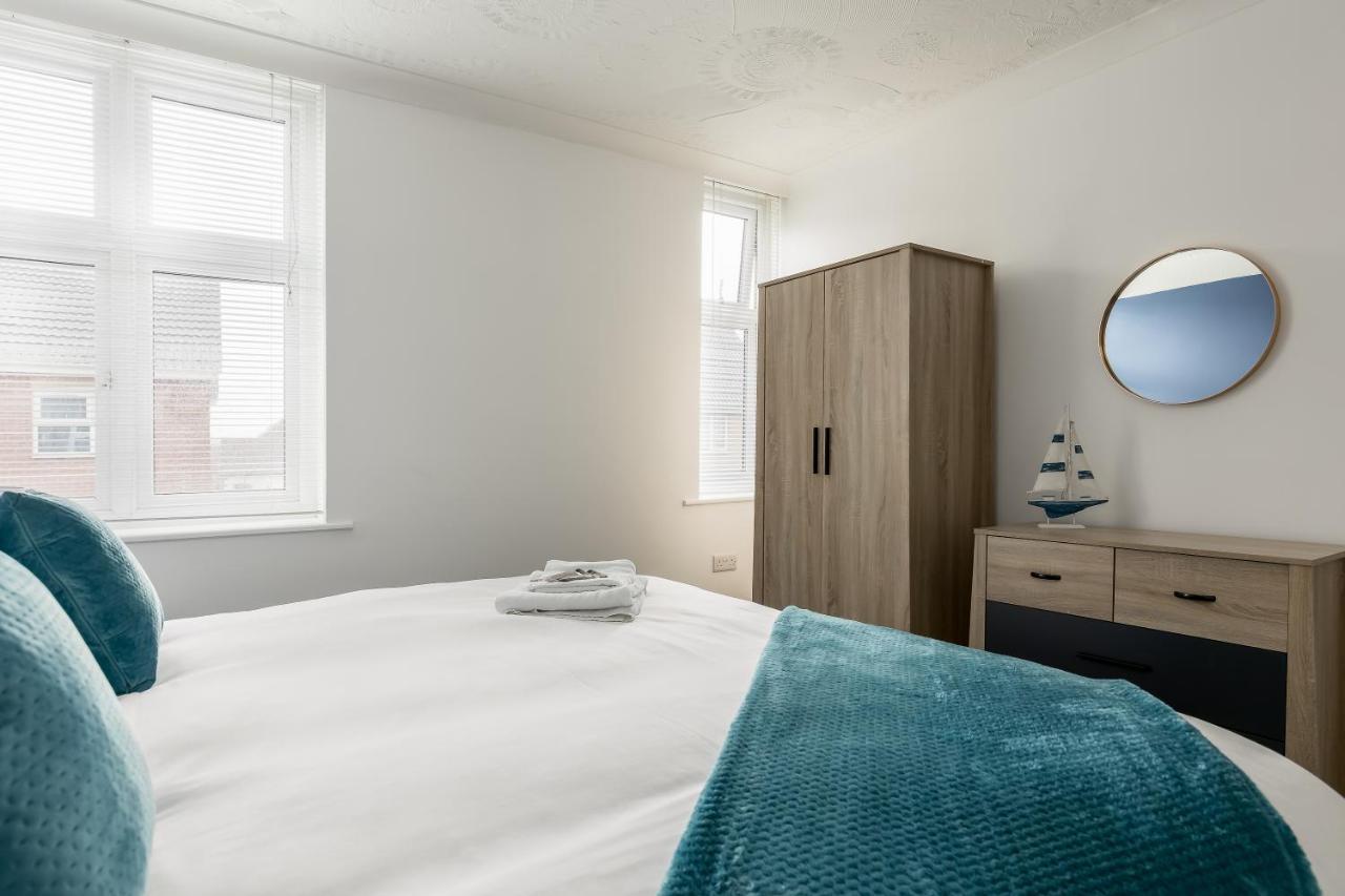 Lima Ltd-4 Beds-large -long Deal-business-parking Apartment