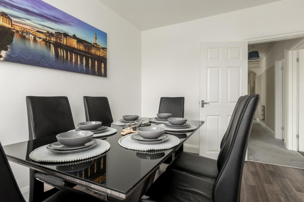 Lima Ltd-4 Beds-large -long Deal-business-parking * Bournemouth