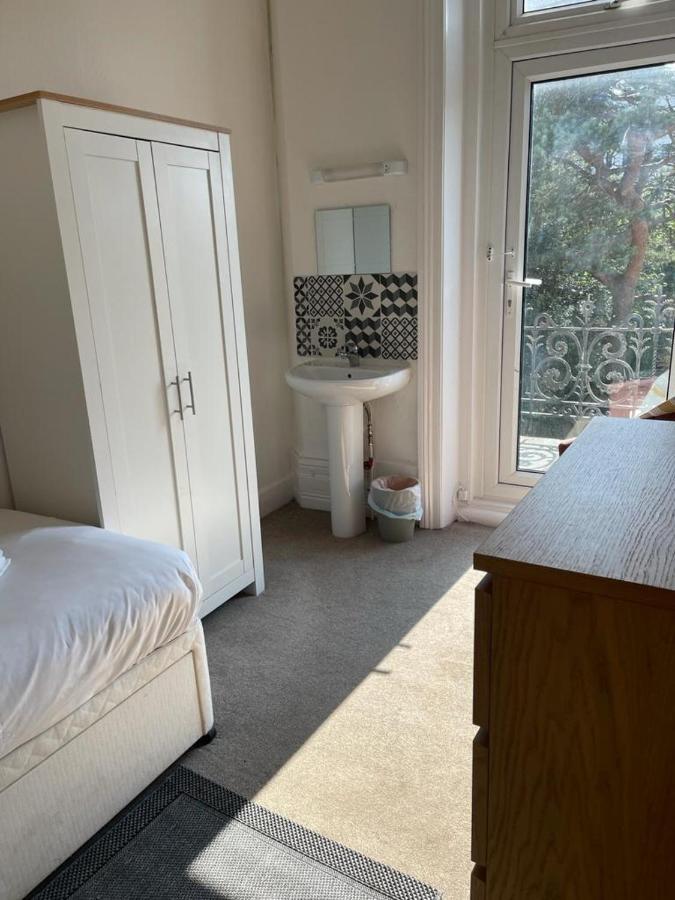Hotel The *