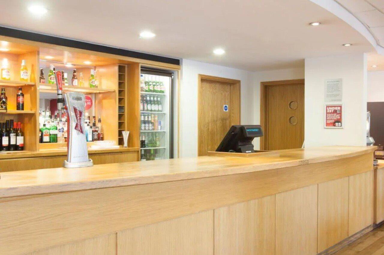 Hotel Travelodge 3*