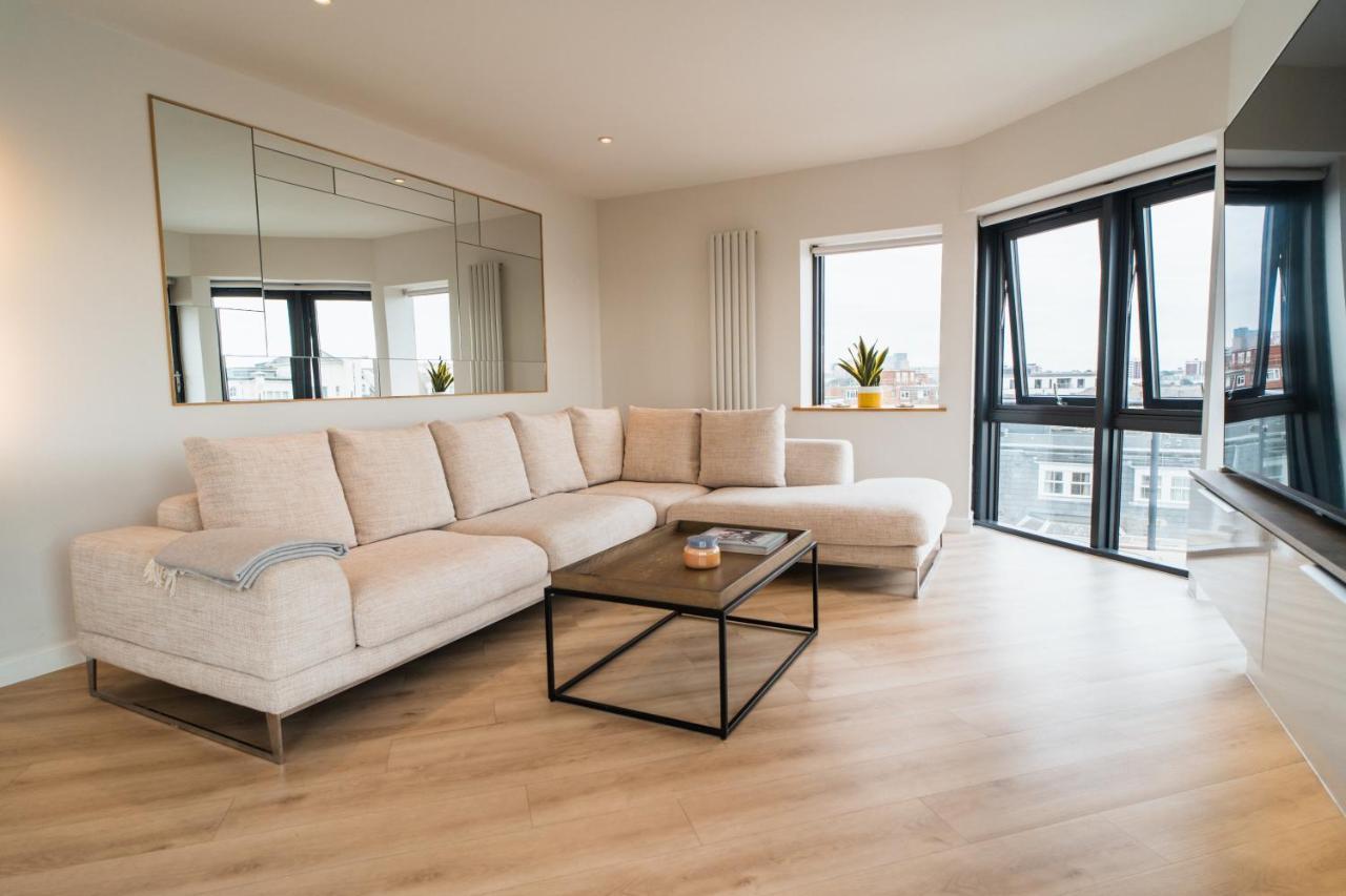 Westcliff Penthouse Apartment *