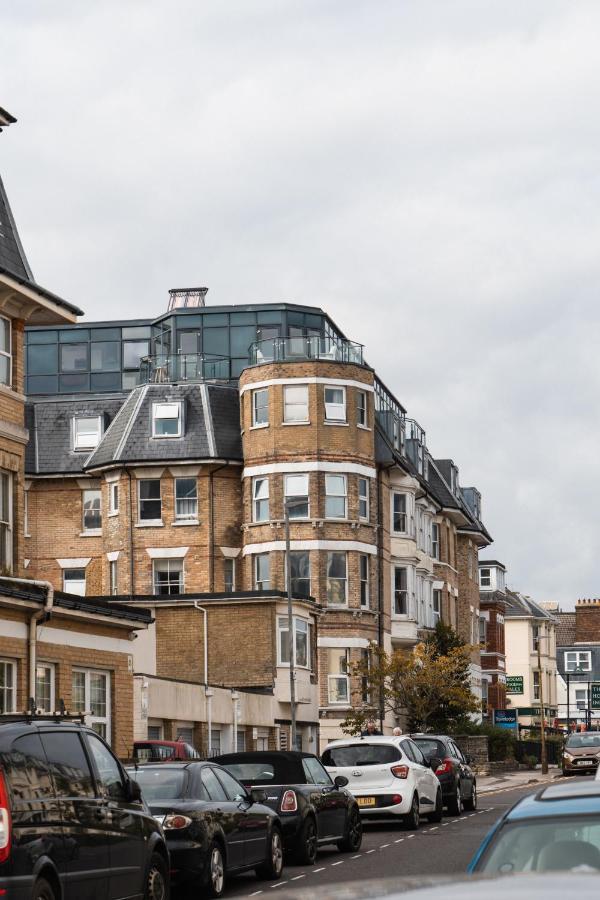 Westcliff Penthouse Apartment *