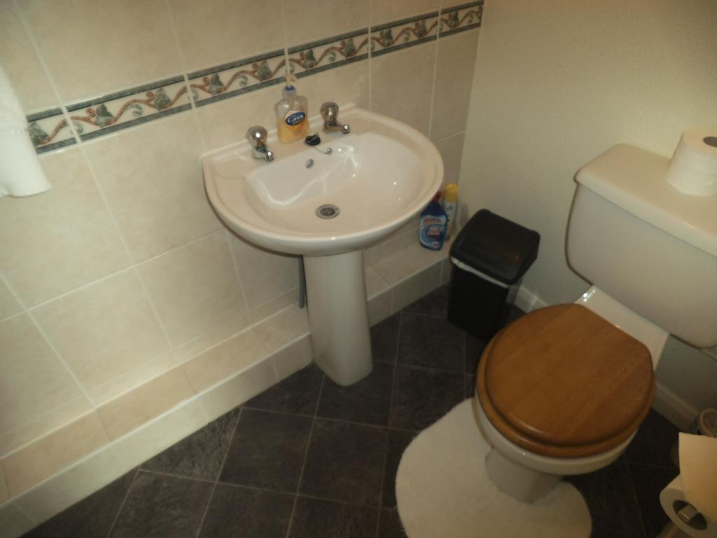 Guest house The Carlton 4*