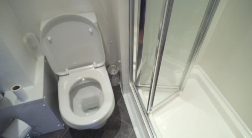 The Carlton Guest house 4*