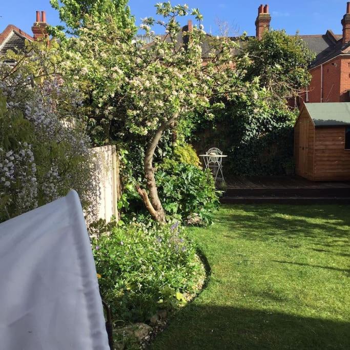 Stunning 3 Bedroom Holiday Near The Beach Bournemouth
