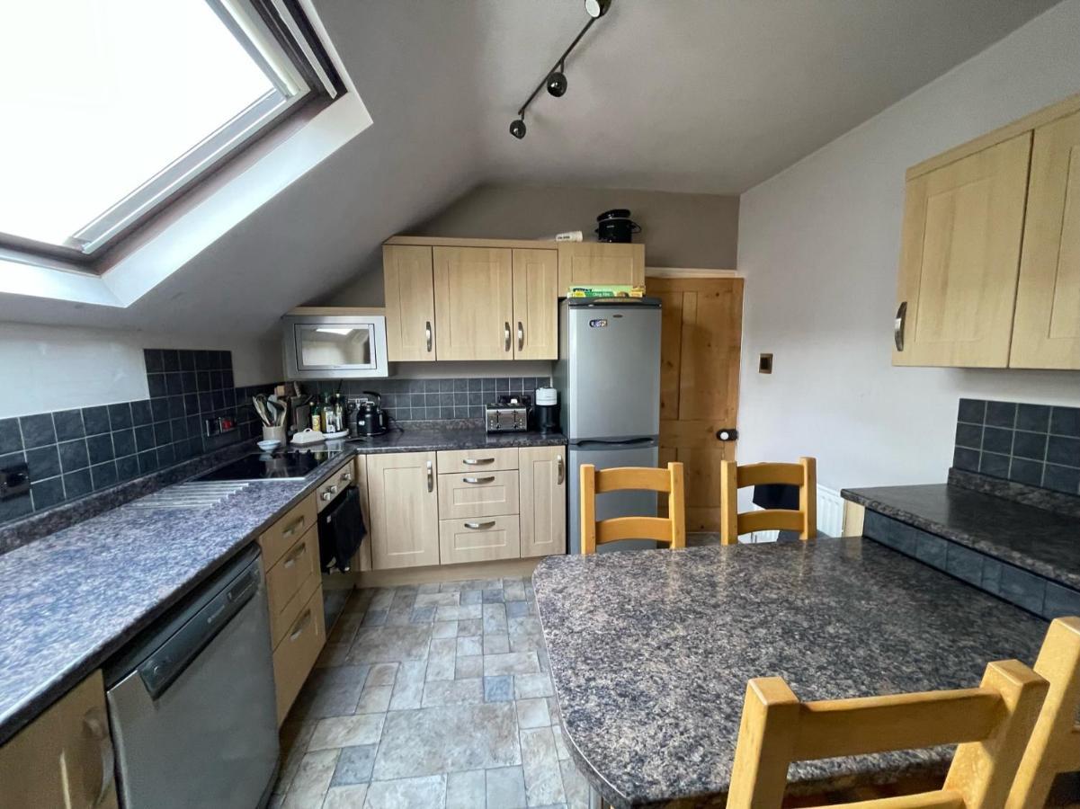 Apartment Seaside Rentals Bournemouth - 2Br, Upto 6Ppl, Beach 3 Min Walk, Dogs Ok, Wifi, Park 2 Cars Bournemouth