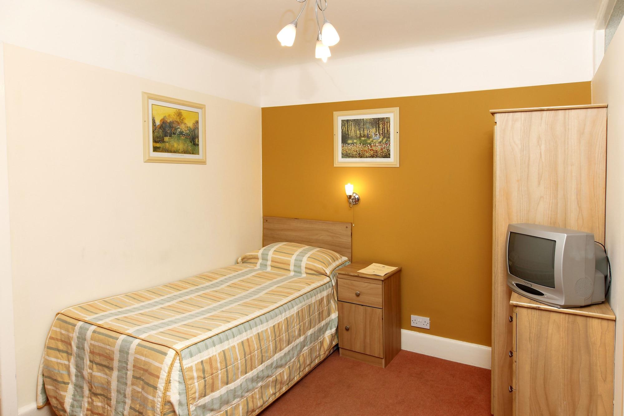 Hotel Russell Court