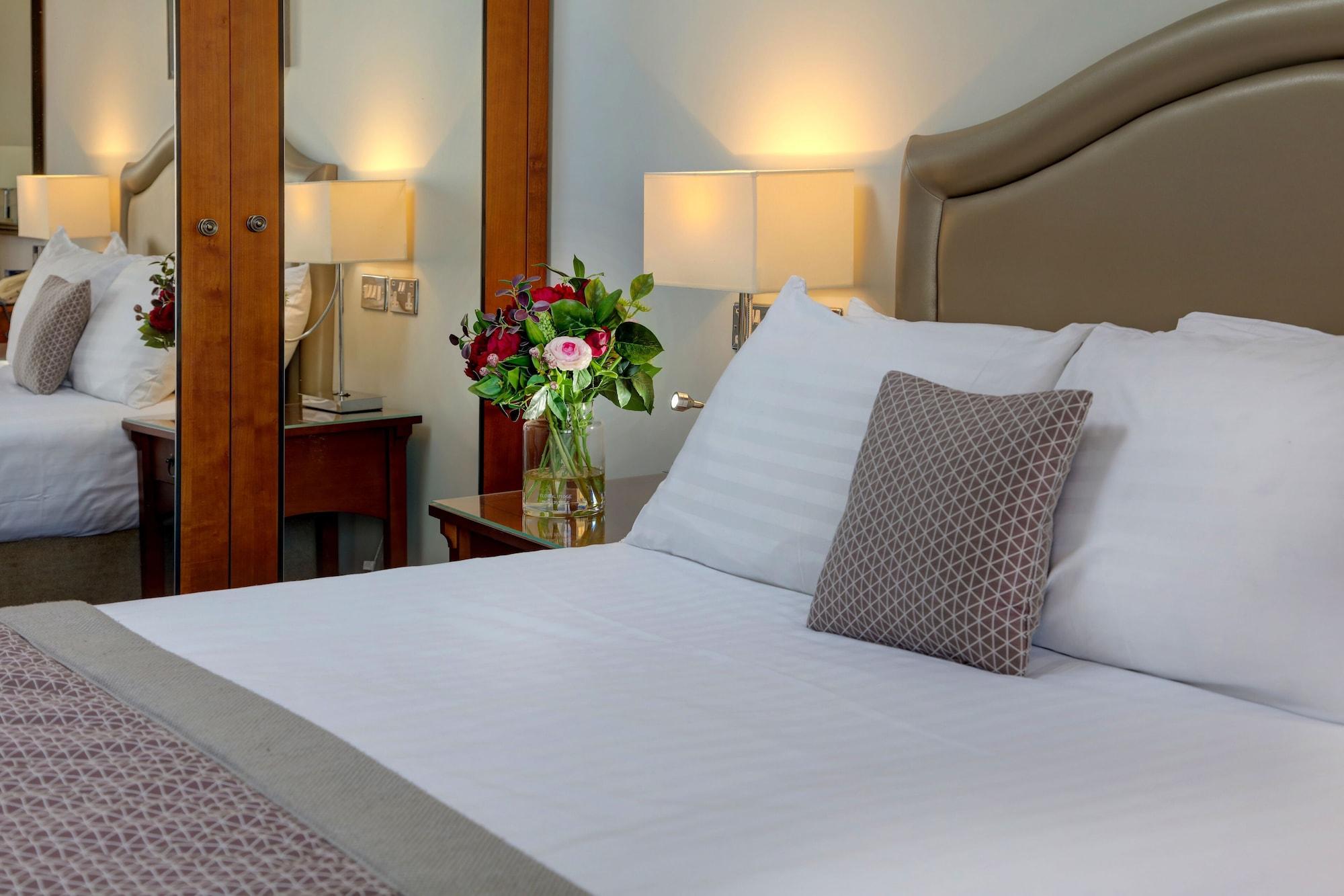 Norfolk Royale Hotel