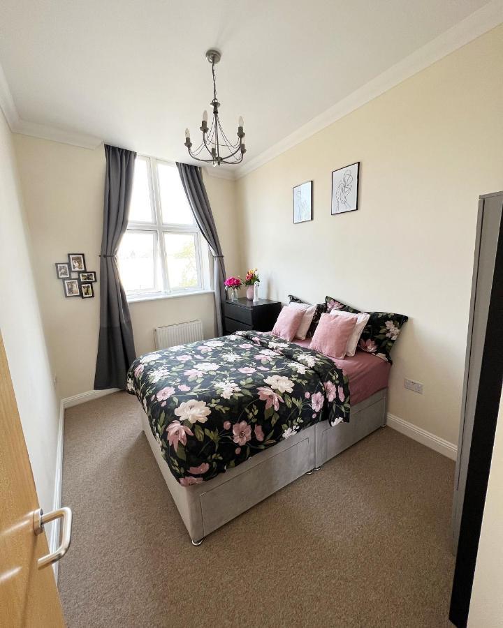 Cosy Town Centre Close To * Bournemouth