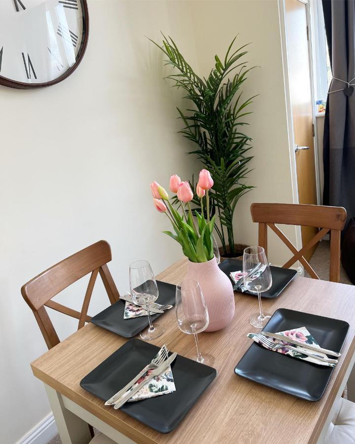 Cosy Town Centre Close To Bournemouth