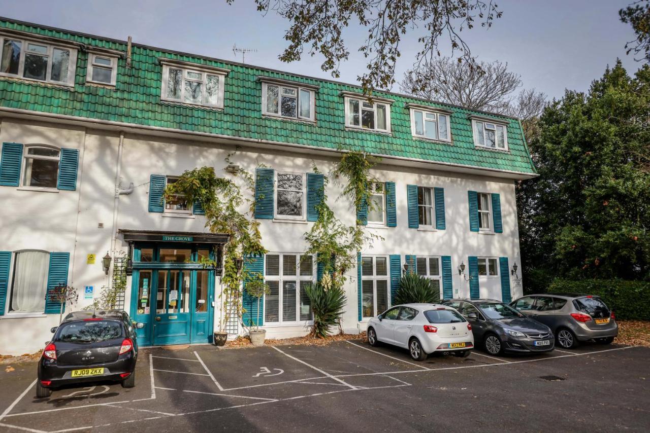 The Grove 3* Bournemouth