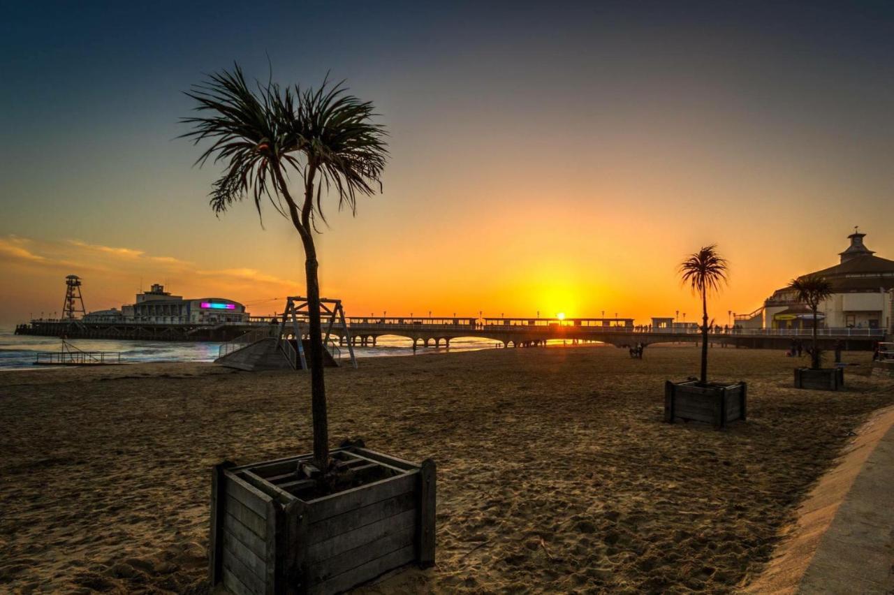 Lovely Apartment, One Minute From And Town. * Bournemouth