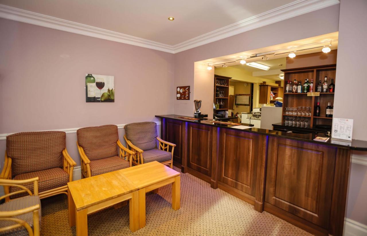 The Grove 3* Bournemouth