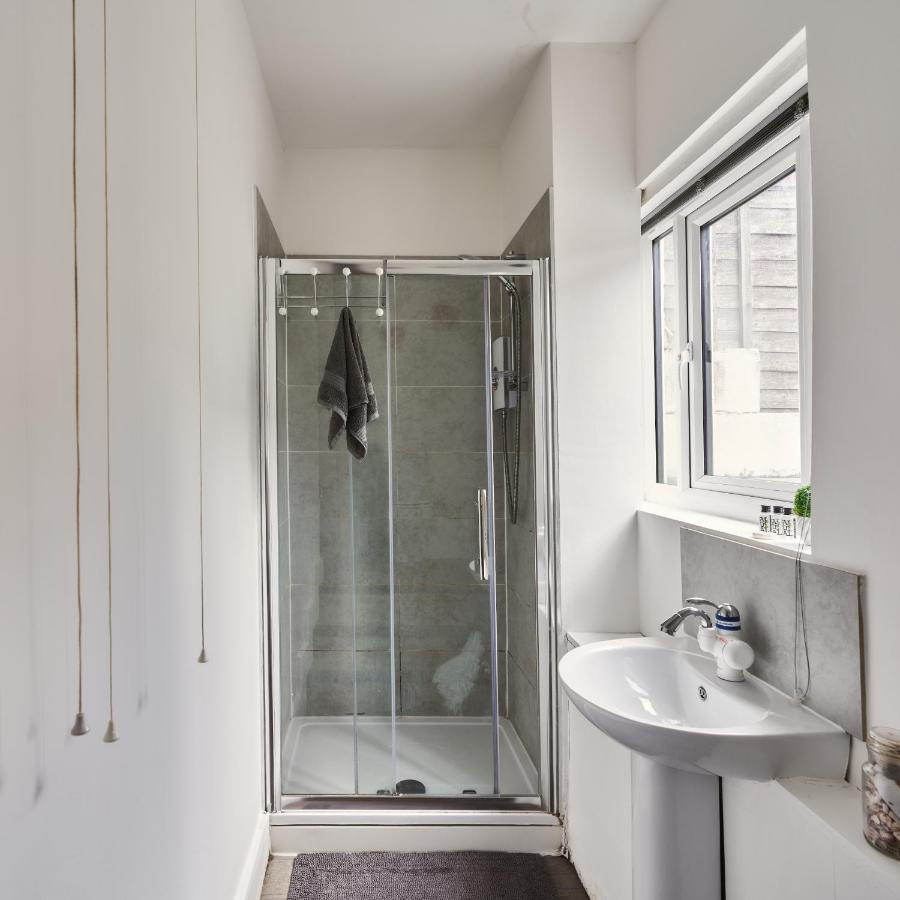 Modern Central Studio And One Bed Flats Close To The Beach * Bournemouth