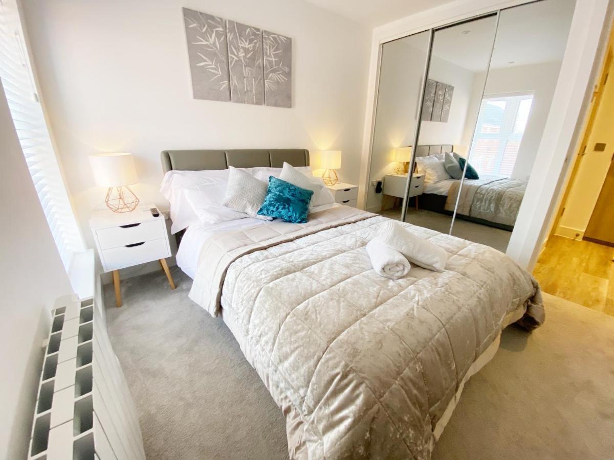 Gild House 2-bedroom Close To Town Centre *