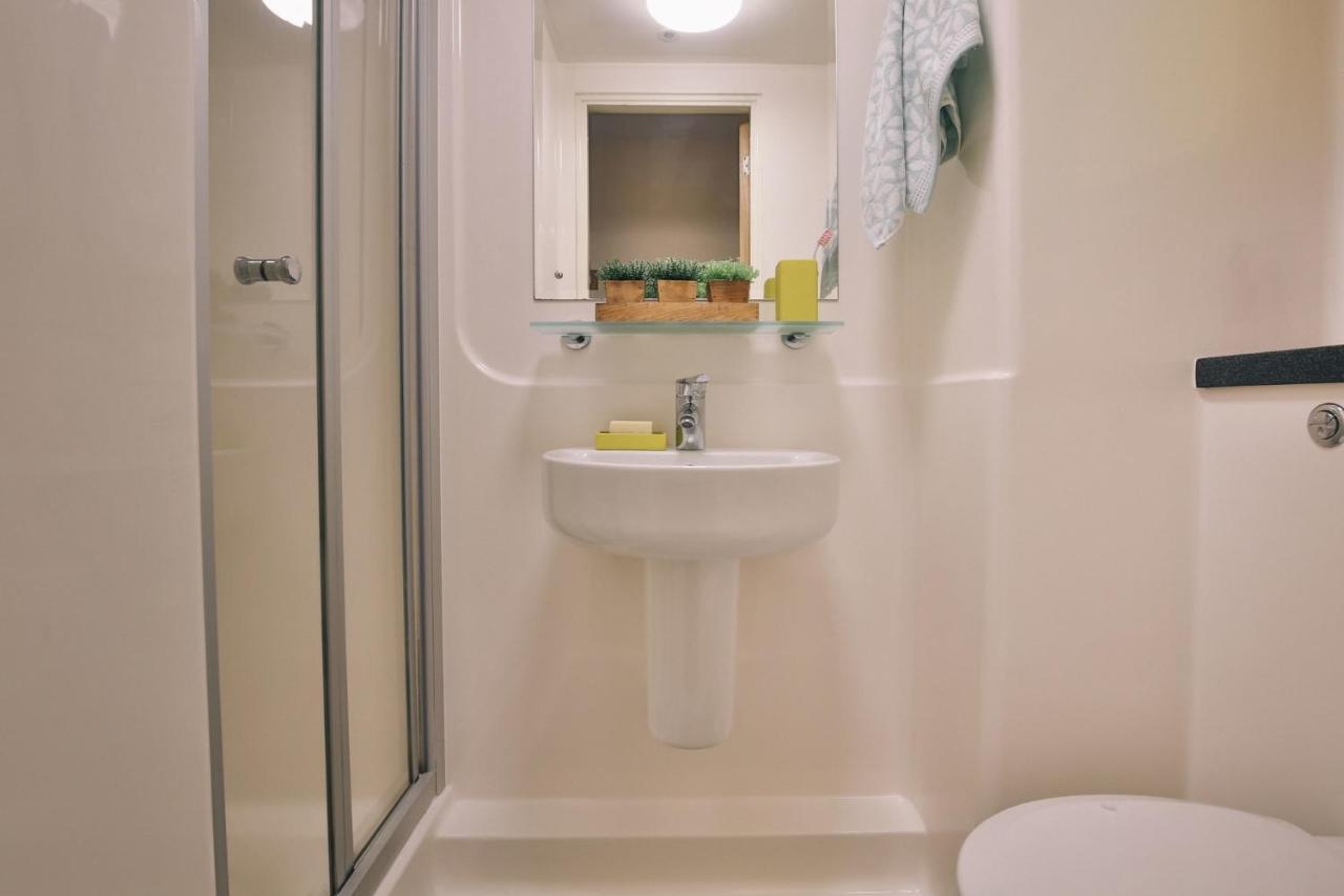 Apartment Cosy Private Bedrooms At Dorchester House In Bournemouth
