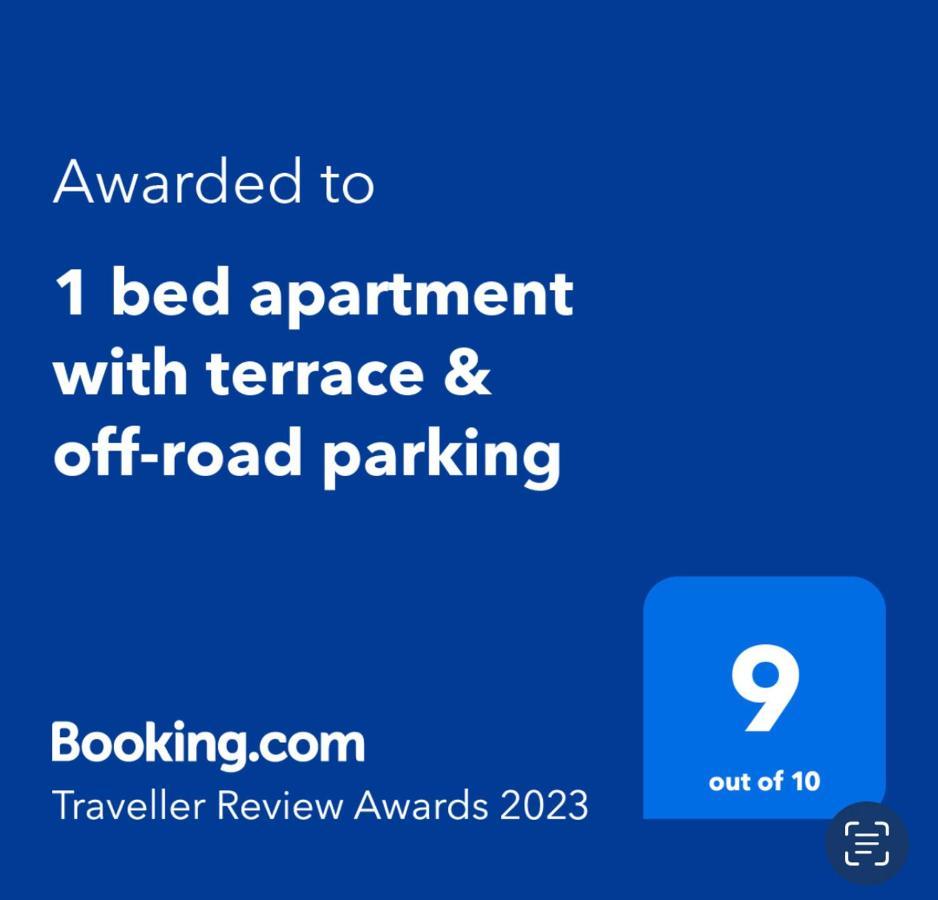 1 Bed With Terrace & Off-road Parking Apartment