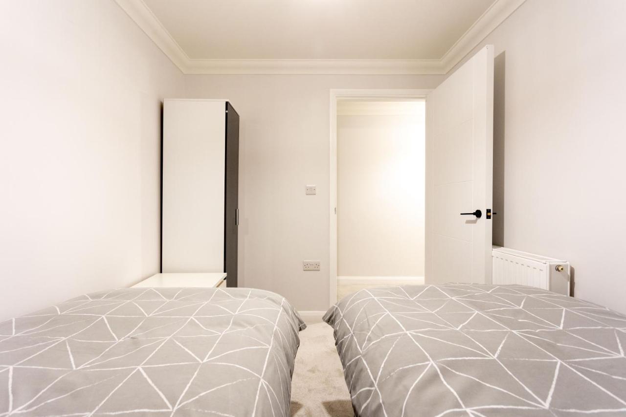 Modern Peaceful Flat In Town Apartment Bournemouth
