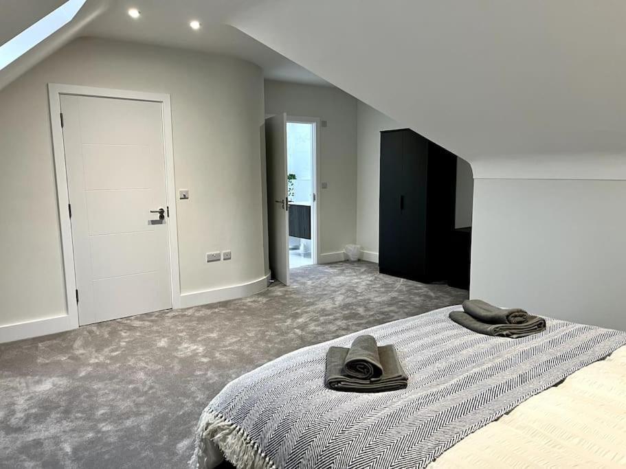 Luxury 3 Bed House W Parking & Garden! 1 * Bournemouth