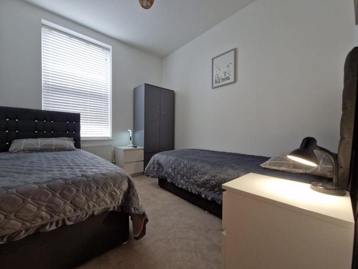 Apartment Near Train Station