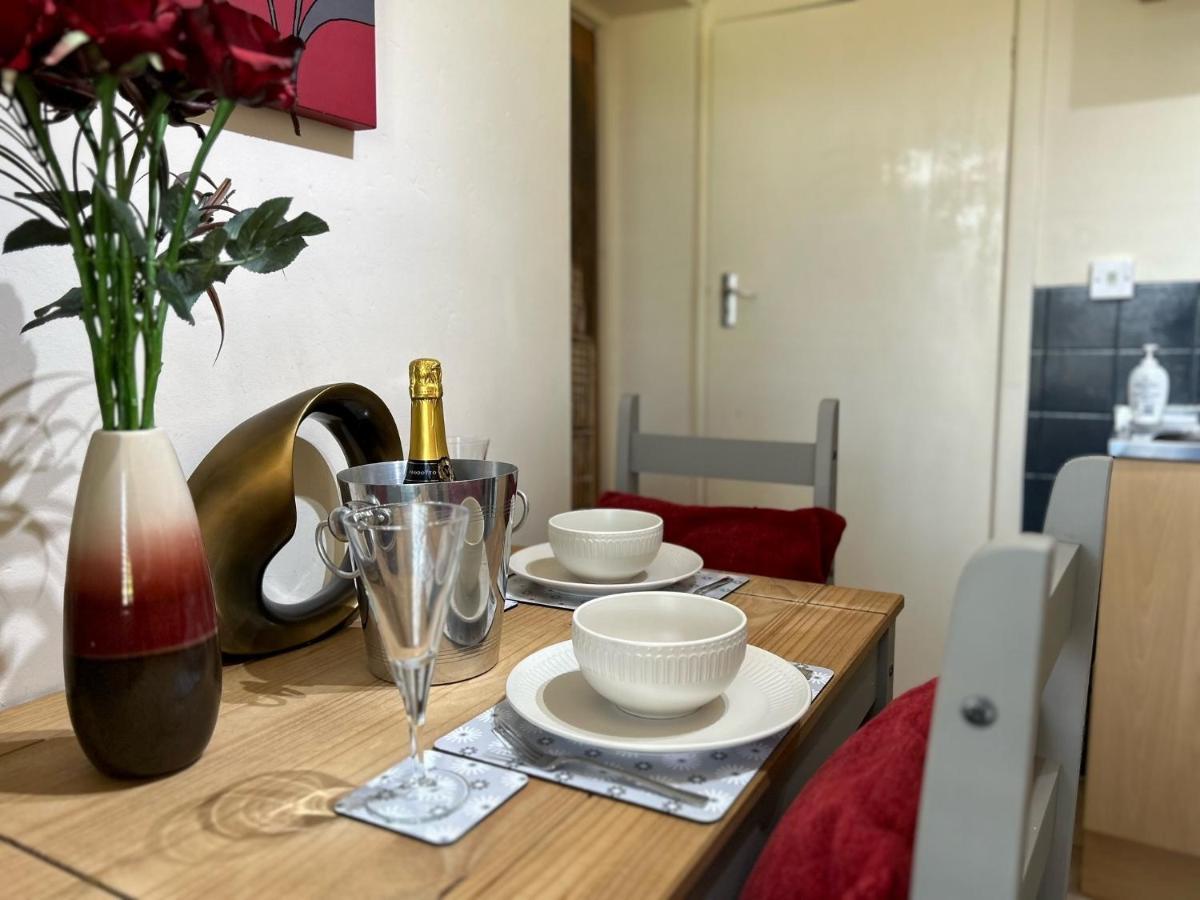 Bournecoast: Lovely Ground Floor Apartment, Near River & Beaches - Fm3001