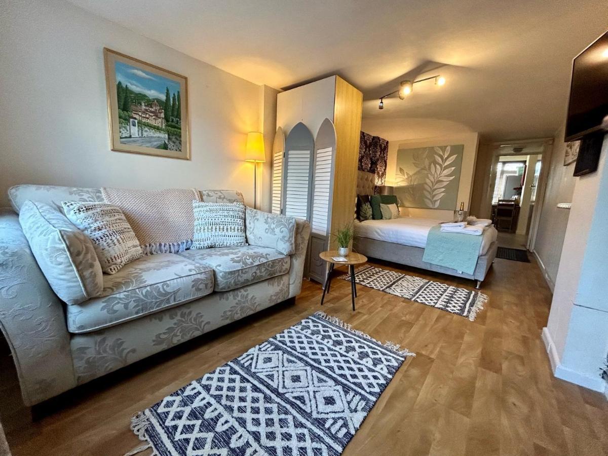 Bournecoast: Lovely Ground Floor Apartment, Near River & Beaches - Fm3001 *