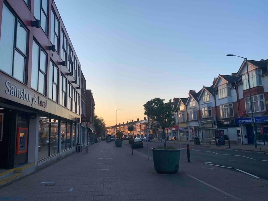 Stunning Bright Two Bedroom In Southbourne Apartment Bournemouth