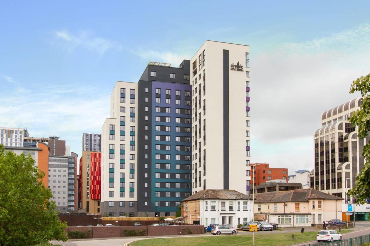 Apartment Inviting Private Ensuite Bedrooms At Skyline In Bournemouth