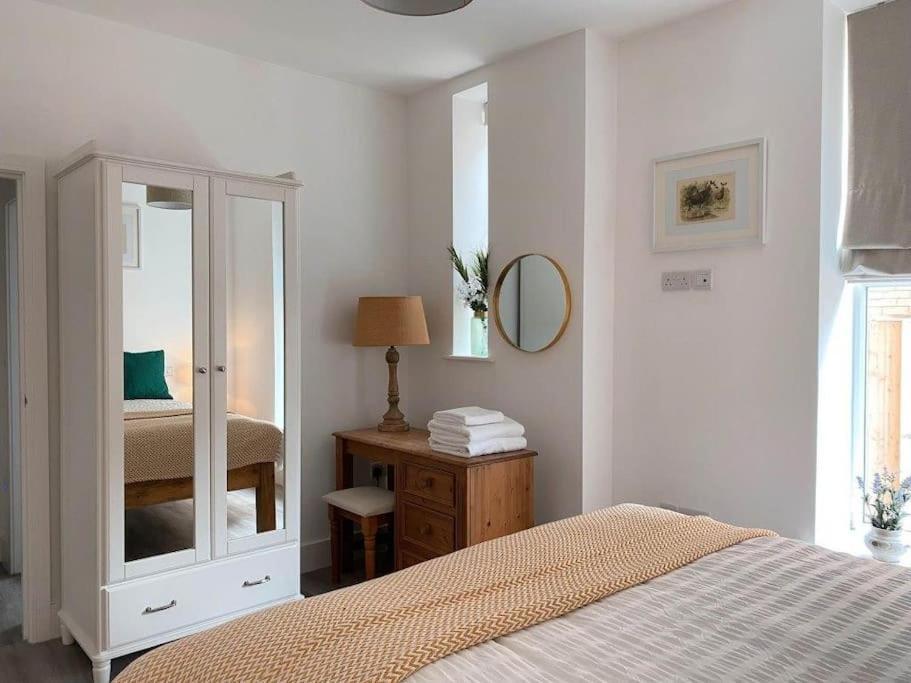 Bournecoast - Town Centre - 10 Min Walk - Garden Patio - 8421 Apartment *