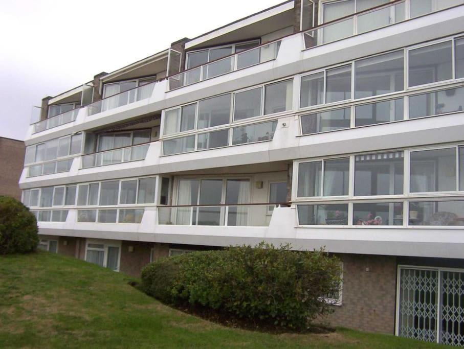 Bournecoast: Stunning On Clifftop-fm4967 Bournemouth