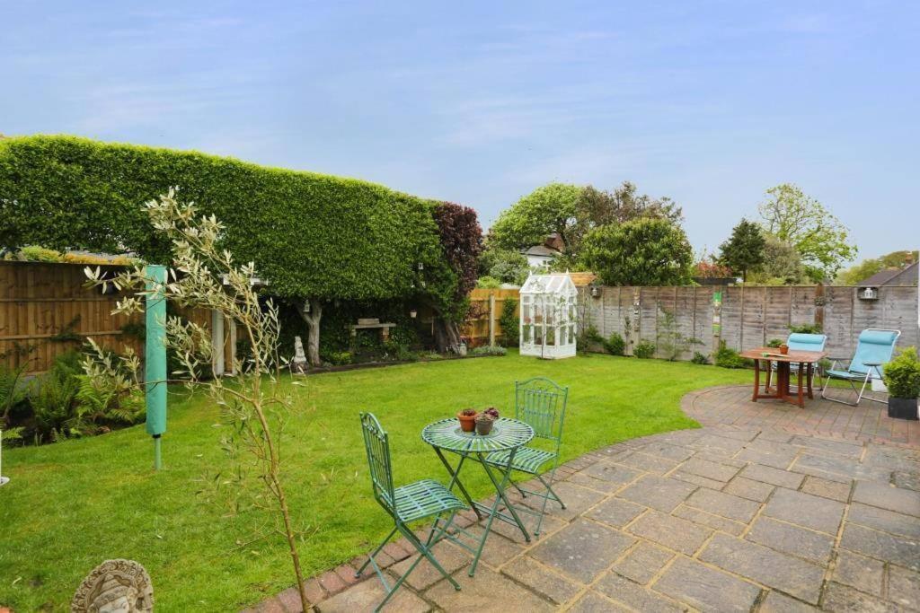 Holiday home Bournecoast: With Garden-wifi-parking-hb7352