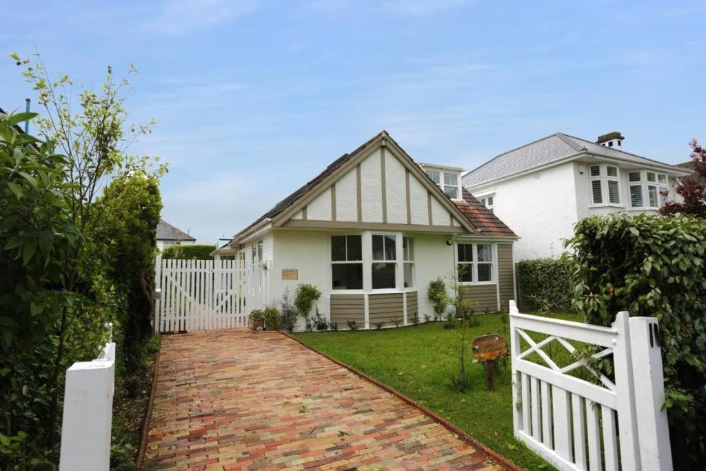 Bournecoast: With Garden-wifi-parking-hb7352 Bournemouth