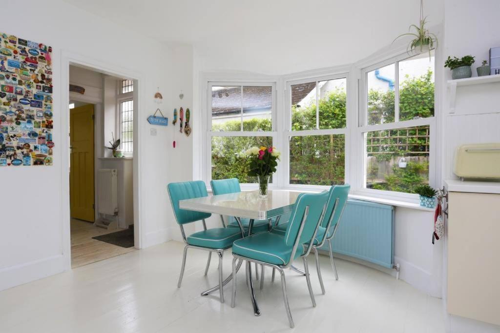 Bournecoast: With Garden-wifi-parking-hb7352 Holiday home Bournemouth