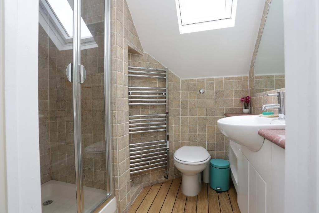 Bournecoast: With Garden-wifi-parking-hb7352 *