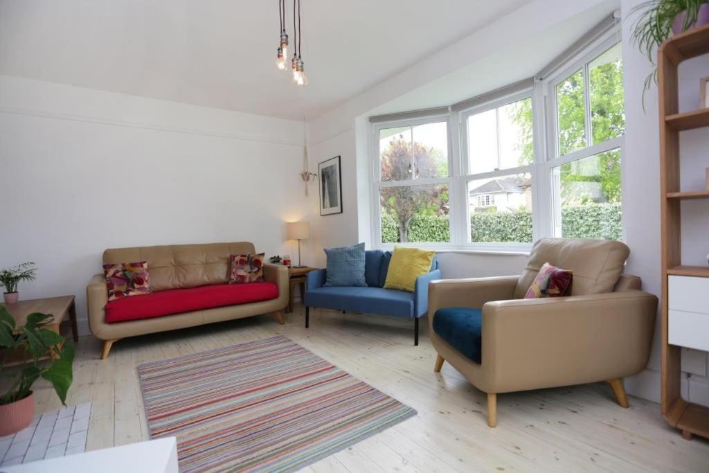Bournecoast: With Garden-wifi-parking-hb7352