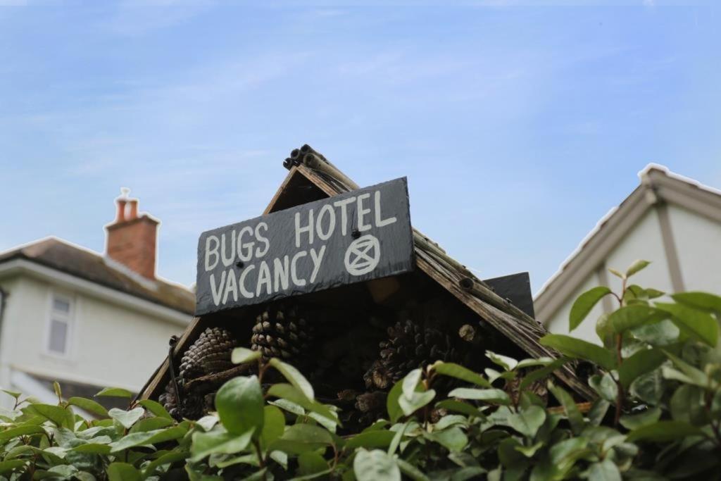 Bournecoast: With Garden-wifi-parking-hb7352 *