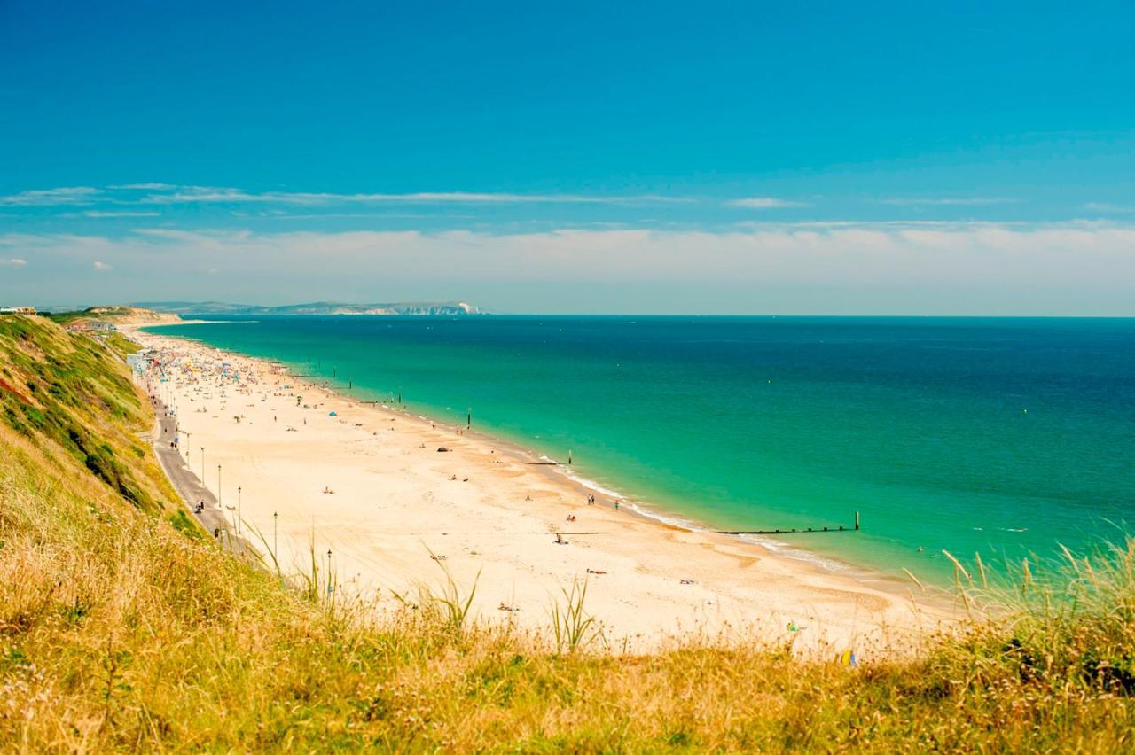 Bournecoast: With Garden-wifi-parking-hb7352 *