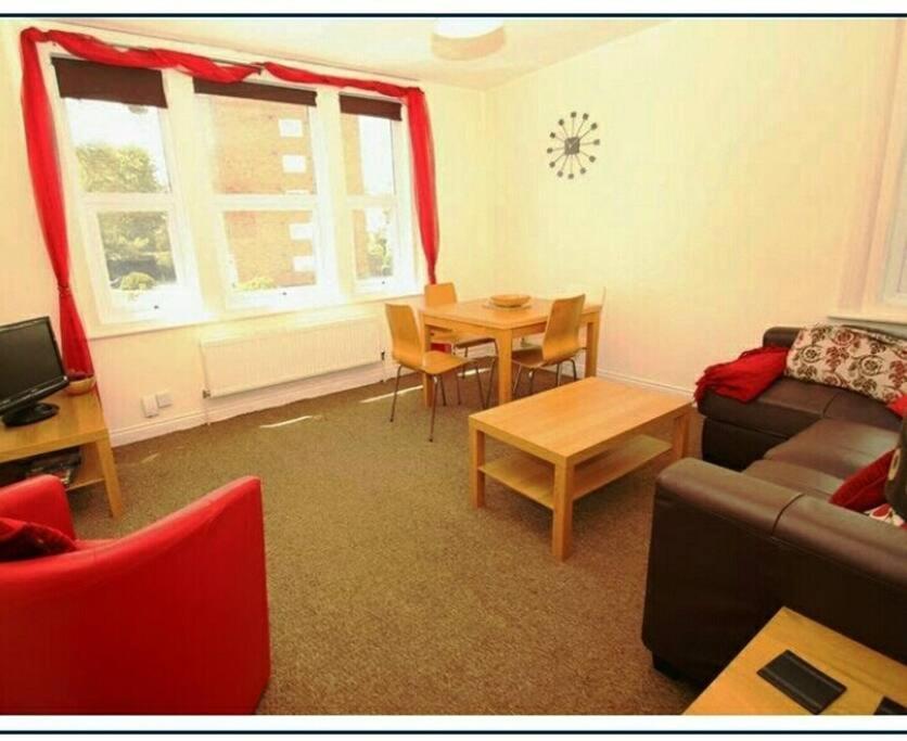 Bournecoast: Walk To Town Centre & Beaches -fm1703 Apartment