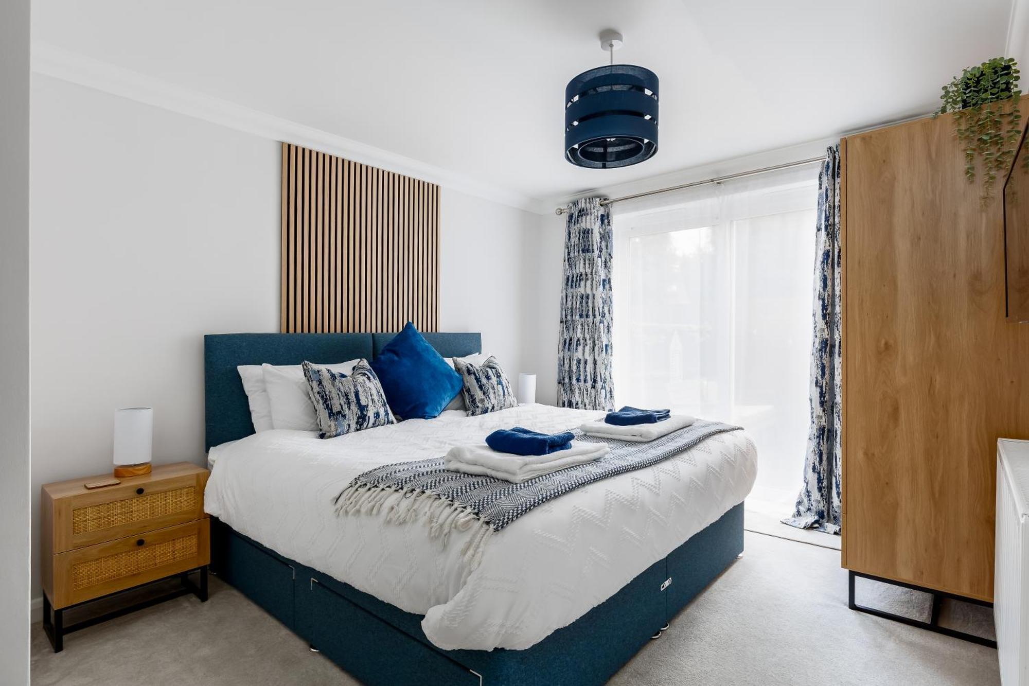 Modern, Comfy Town Centre Gem, Near Beach, Parking * Bournemouth