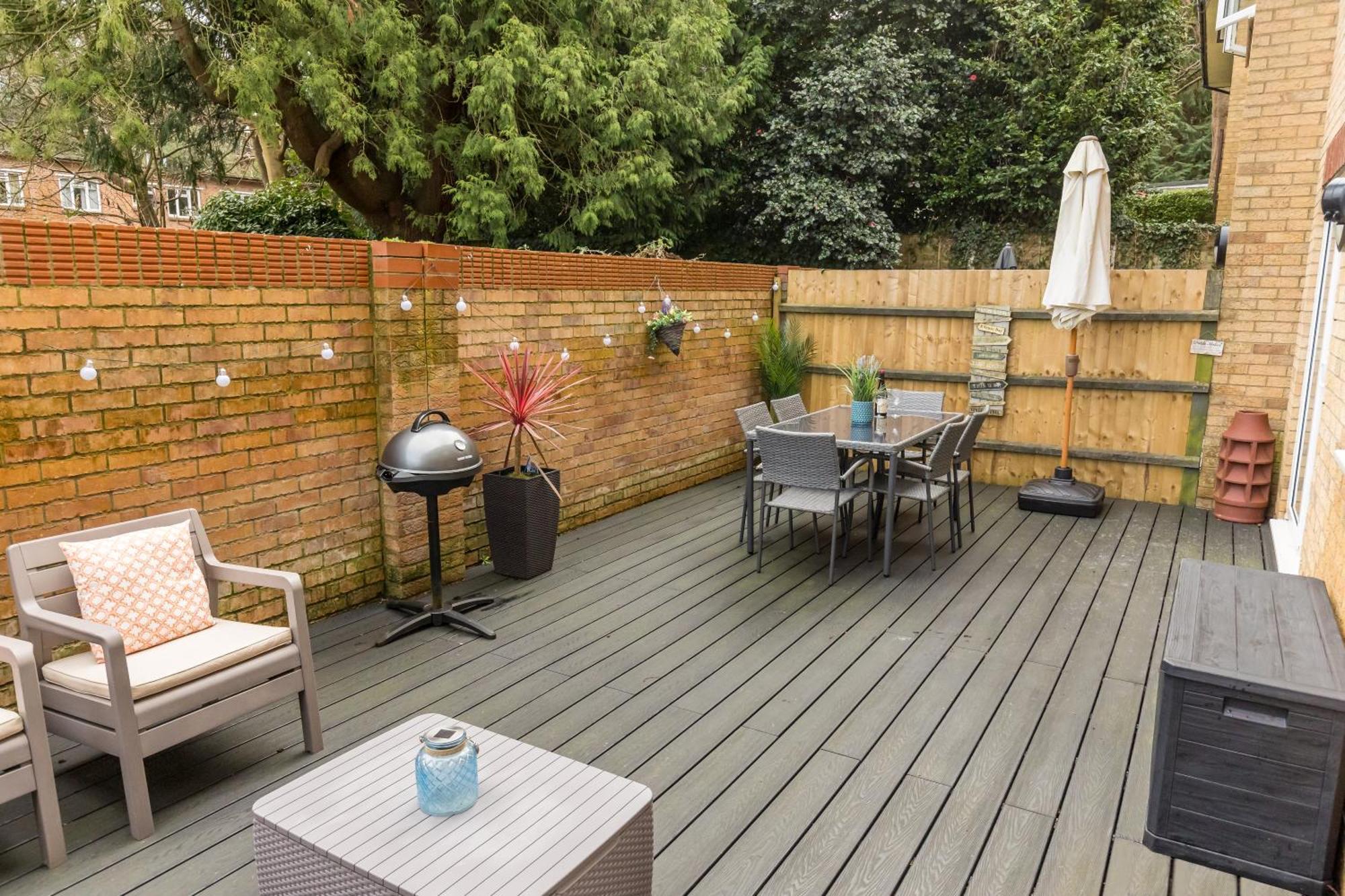 Modern, Comfy Town Centre Gem, Near Beach, Parking Apartment Bournemouth