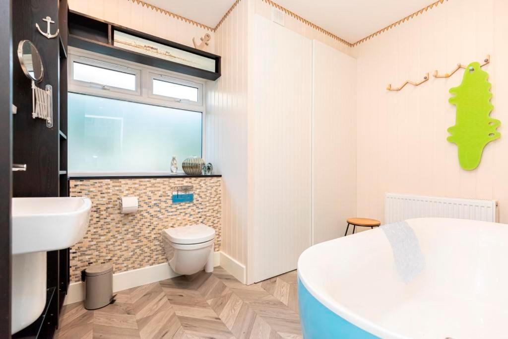 Apartment Bournecoast - Three Bedroom Boscombe - Fm5374 *