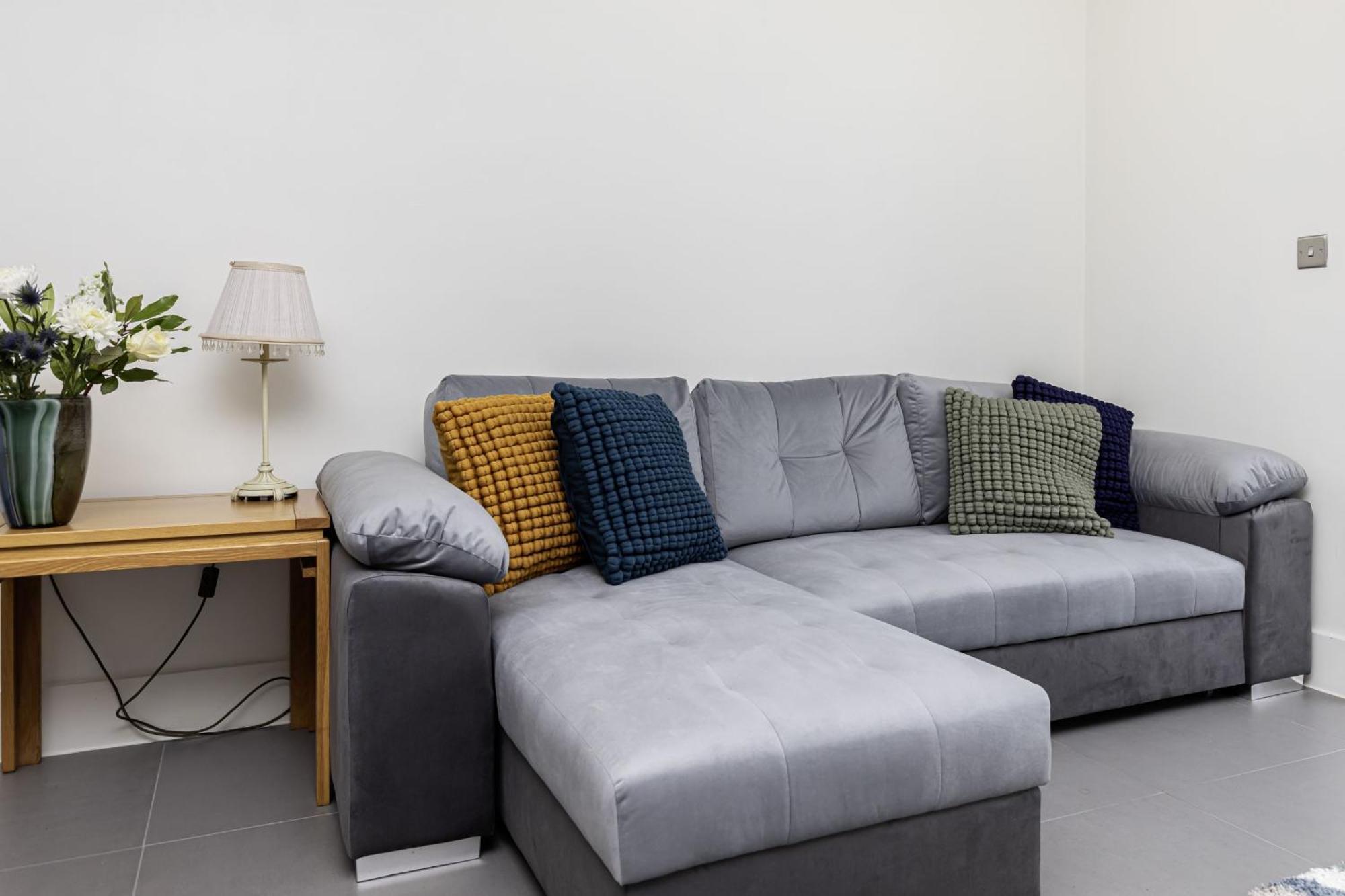 Front Getaway - Luxury With Large Garden Holiday home Bournemouth
